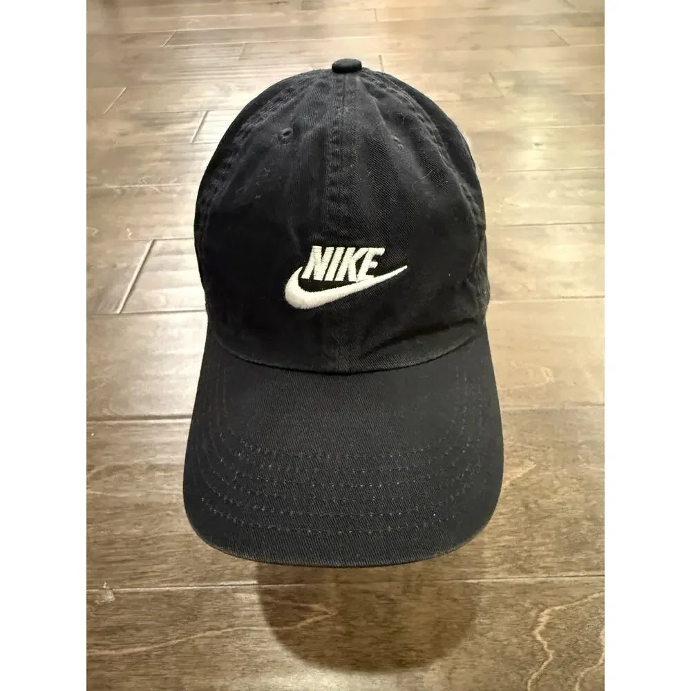 Nike Heritage86 Youth Kids Unisex Black Adjustable Strapback Hat Baseball Cap